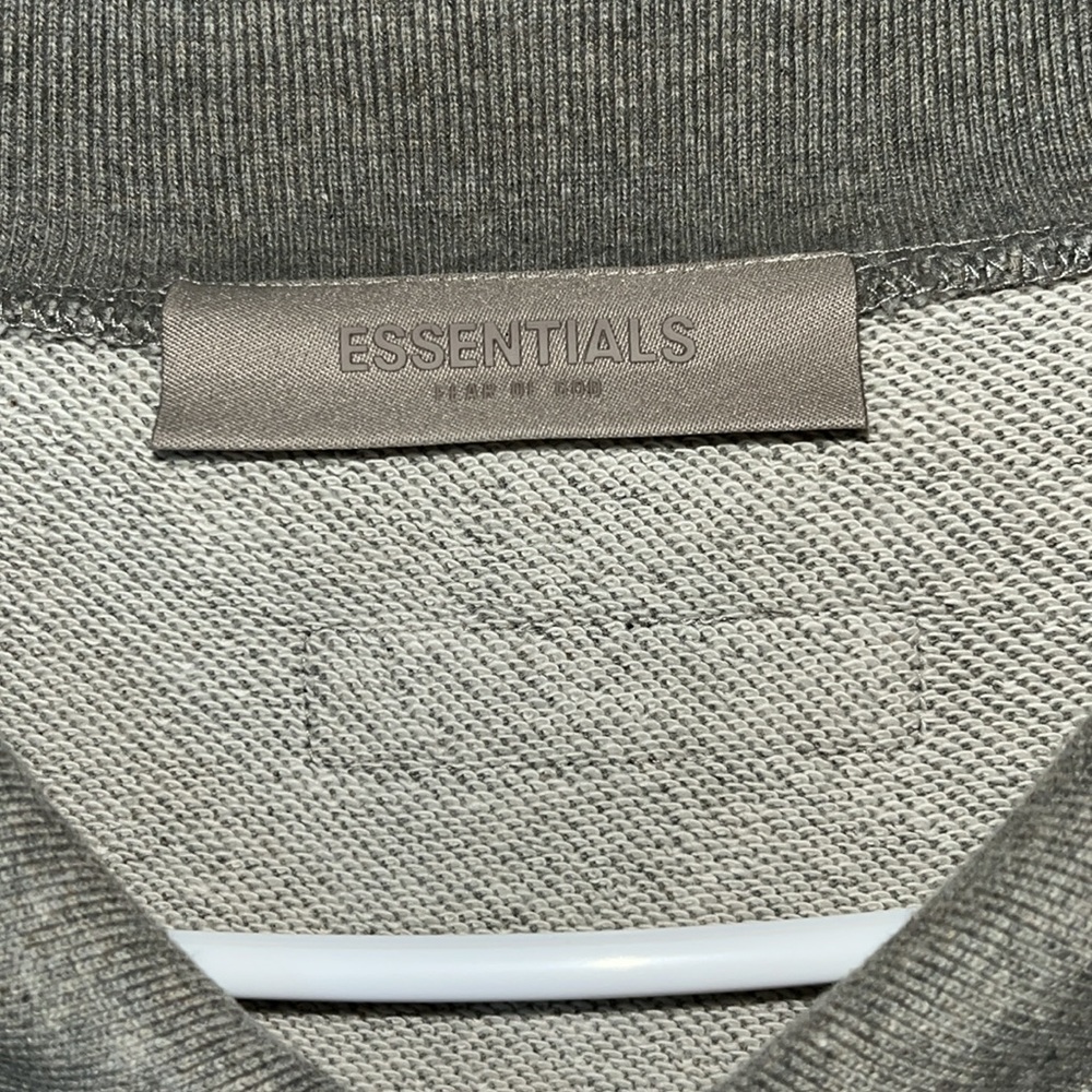 Essentials Fear of God Grey Polo Long Sleeve - Picture 3 of 4